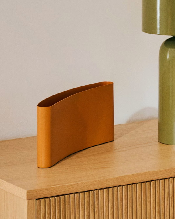 MISTRA �����ɥ�ۥ����