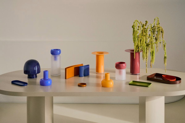 MISTRA �����ɥ�ۥ����