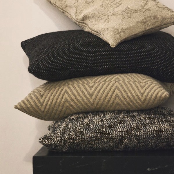 LUNVER ���å���󥫥С�