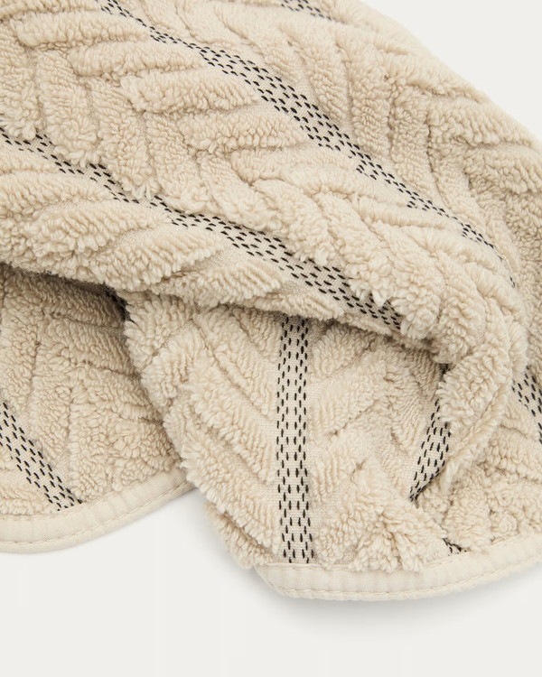 RUNE �ϥ�ɥ�����