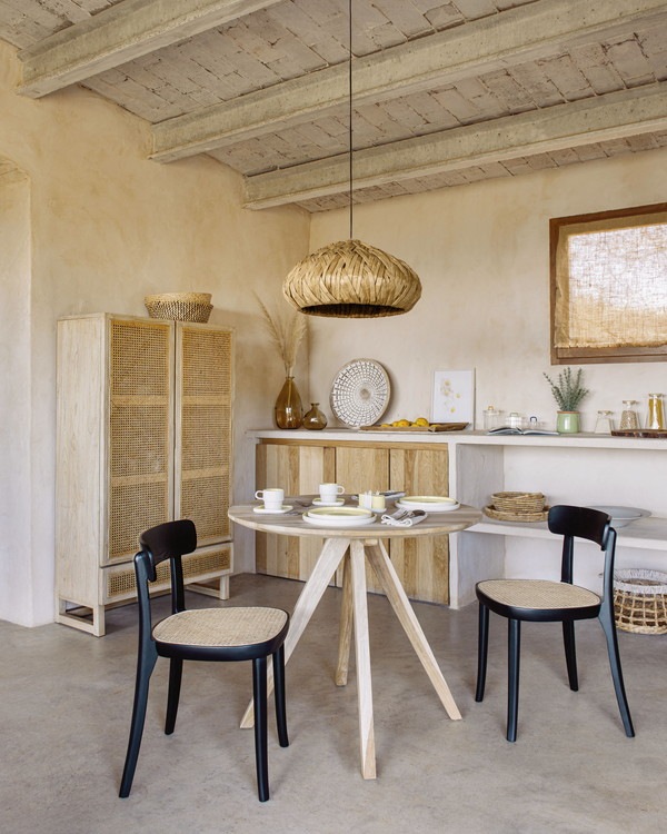 ROMANE ������