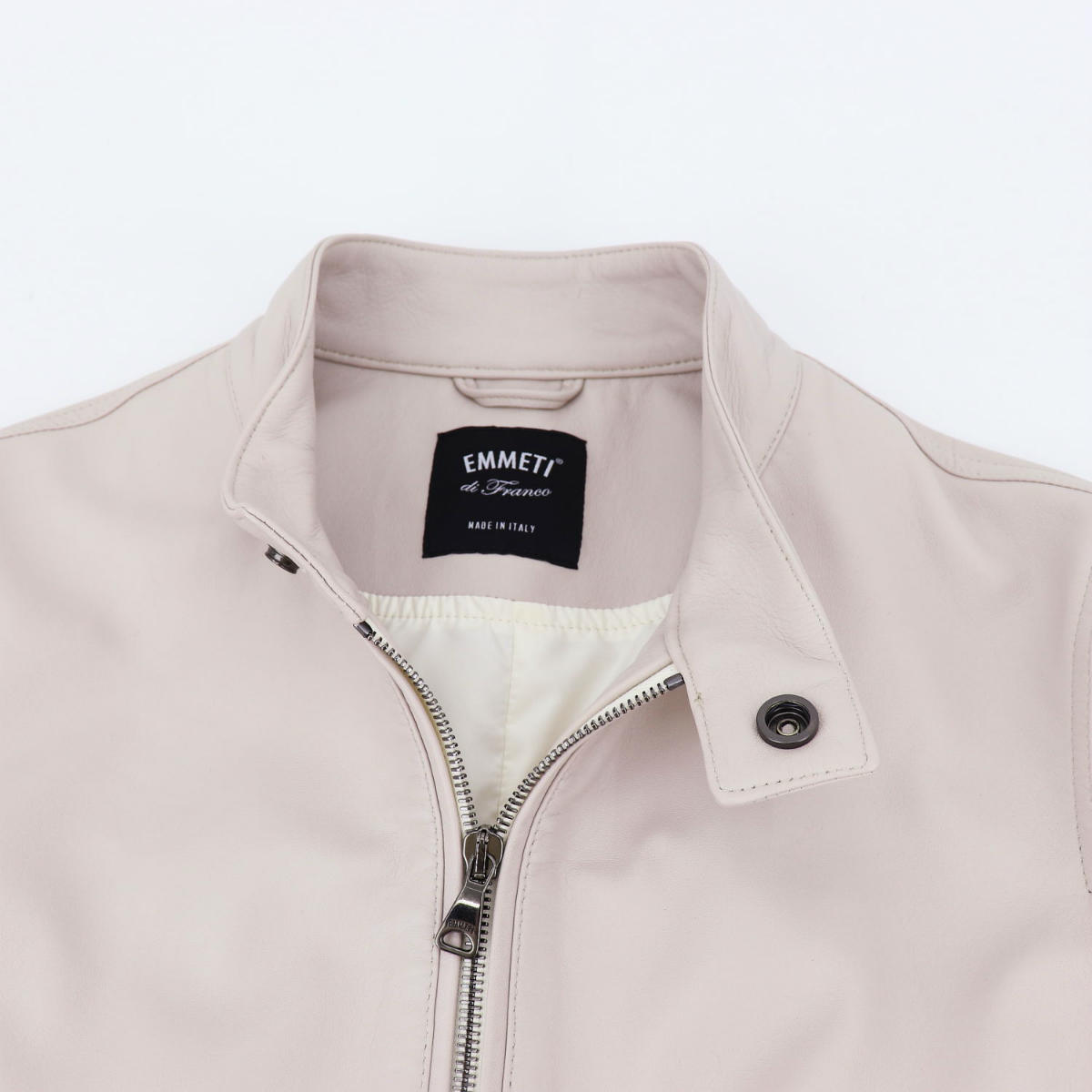 エンメティ Emmeti メンズ 0 5mm厚 ラムスキン ナッパシルク シングルライダースジャケット ユーリ Juri Emt Ns Cashmere グレージュ 春夏新作 メンズブランド E Emmeti エンメティ ファッション通販 Laglag Market 公式通販サイト