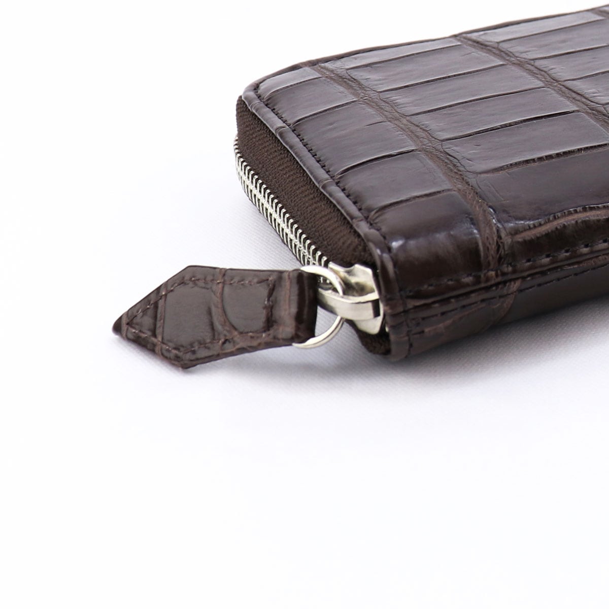 クアトロガッティ 財布 クロコダイル ラウンドジップ 長財布 QUATTRO GATTI 8137 BROWN(ブラウン)