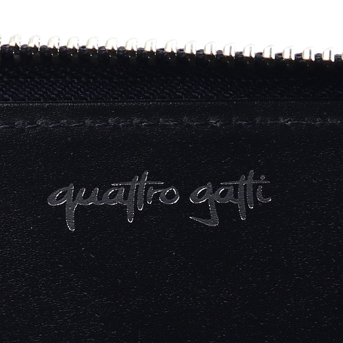クアトロガッティ 財布 クロコダイル ラウンドジップ 長財布 QUATTRO GATTI 8137 NAVY(ネイビー)