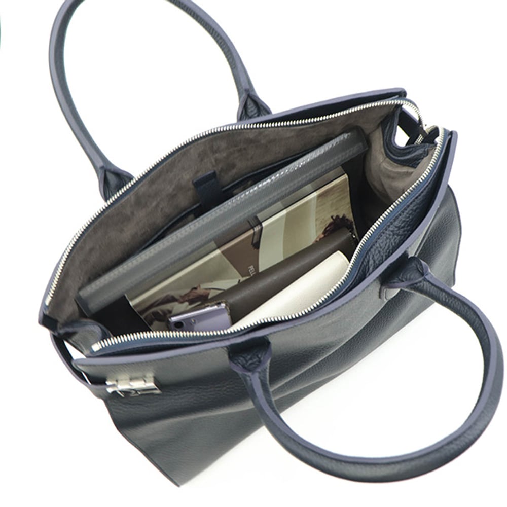 ✨美品✨ペッレモルビダ　メイデンヴォヤージュ　PMO-MB068A　ネイビー PELLE MORBIDA（ペッレ モルビダ） 【ケアセット＋安心の3年保証付