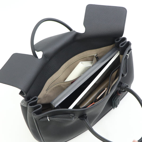 アカーテ バッグ カーフ シュリンクレザー フラップ ボストン