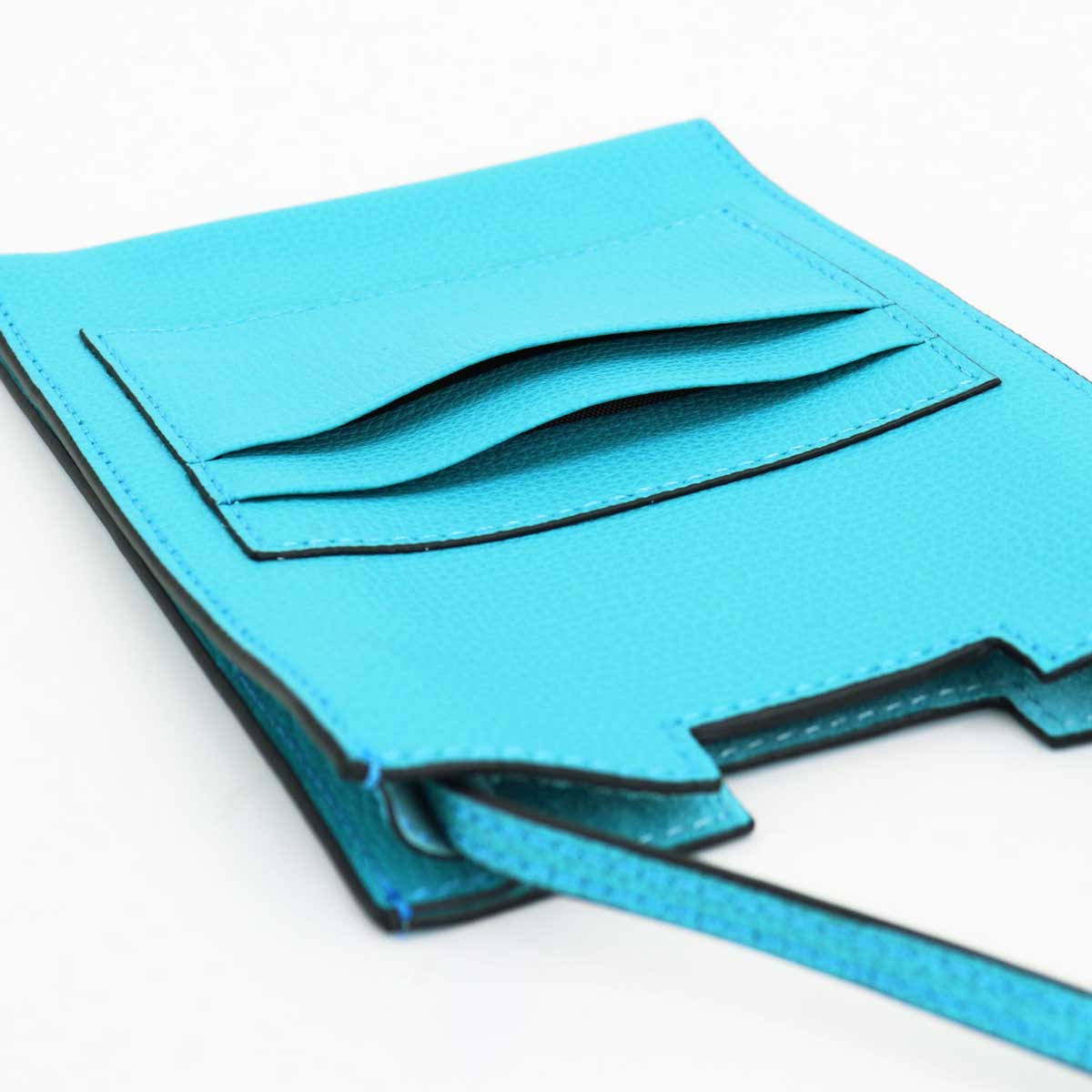 【セール 半額以下】ピープント ポルペッタ サコッシュ ナチュラルグレインエンボスレザー ミニサコッシュ ショルダーバッグ サイドポーチ P punto POLPETTA PARTENZA-P TURQUISE（ターコイズ） 【返品交換不可】