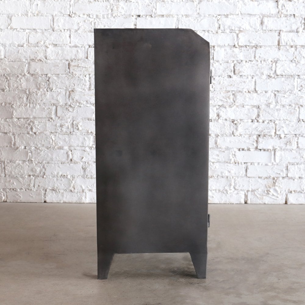 アイアンキャビネット　エイジング加工品 000000001550_3_spfqvlM.jpg