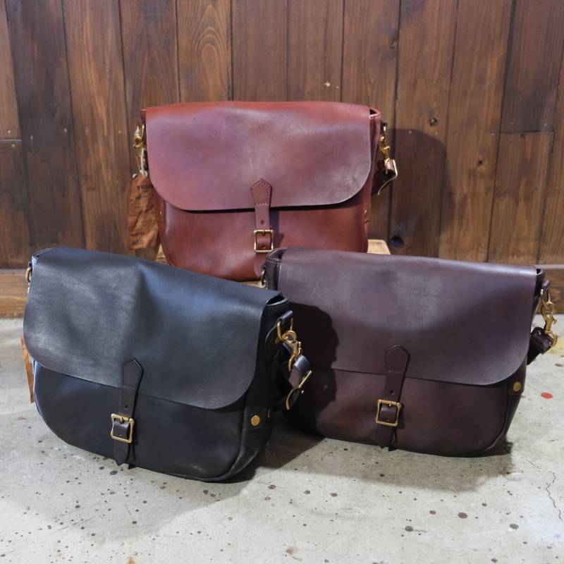 VASCO ヴァスコ【VS-247L】【LEATHER POSTMAN SHOULDER BAG-REGULAR