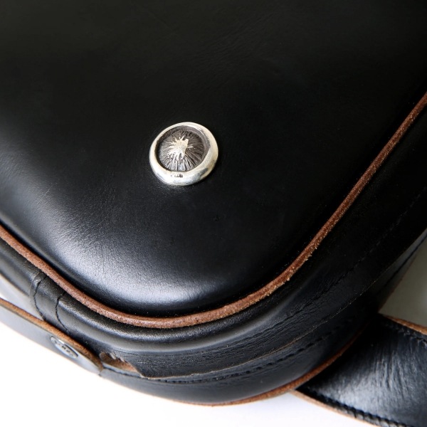MOTOR NEW VINTAGE モーター【HORWEEN CHROMEXCEL BODY BAG】≪BLACK