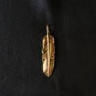 MOTOR NEW VINTAGE �⡼������FTG-08R�ۡ�ALL GOLD FEATHER PENDANT�ۢ�MEDIUM�� ������ե�����(��) MOTO LEATHER 