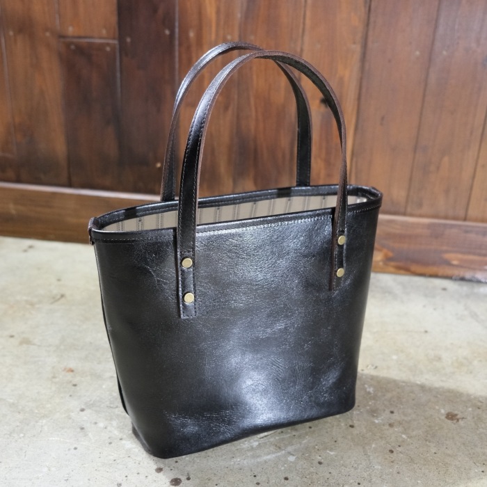 Y'2 LEATHER �磻�ġ��쥶����BG-17�ۡ�ANILINE STEER MINI TOTE BAG�� ���˥�󥹥ƥ��ߥ˥ȡ��ȥХå� �쥶�� ����  MADE IN JAPAN