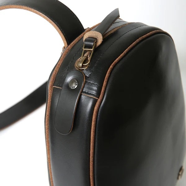 MOTOR NEW VINTAGE ⡼HORWEEN CHROMEXCEL BODY BAGۢBLACKۡ २쥶 Хå ܥǥХå  MOTO LEATHER 