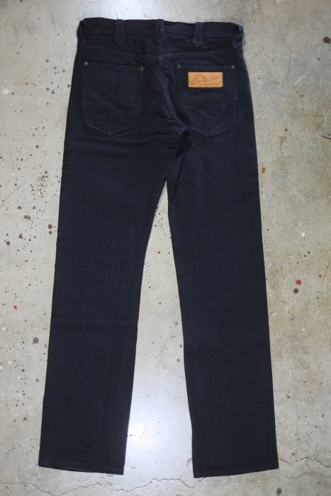 WEST RIDE �������ȥ饤��<BR>��WR101�ۢ�BLACK�����֥ǥ˥�<BR> ���ȥ졼�ȥ��륨�å� ���ꥸ�ʥ륻��ӥå��ǥ˥� 14.75oz<BR>MADE IN JAPAN