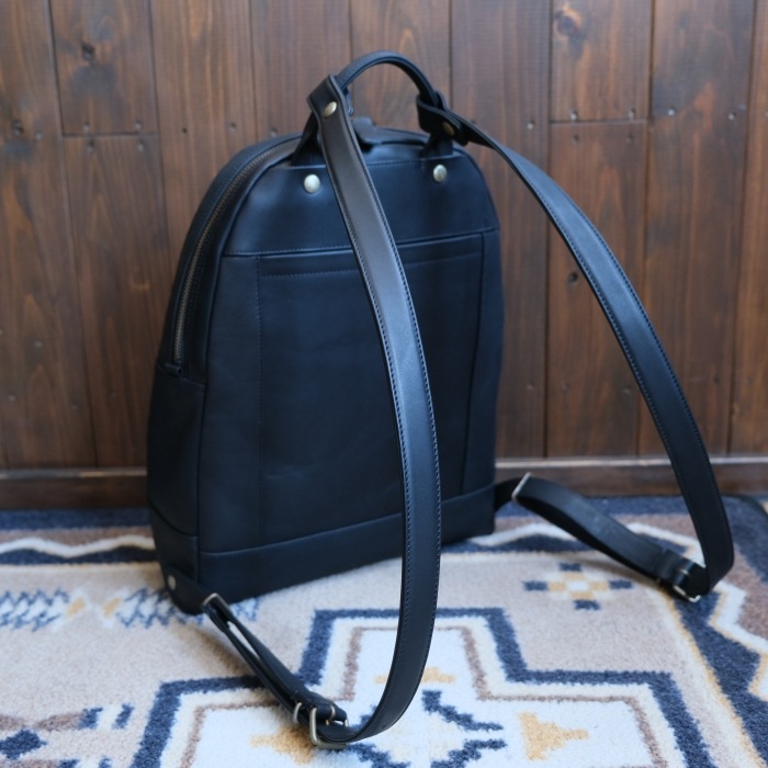 MOTO LEATHER��BAG61�ۡ�OILED COW LEATHER DAY BAG�ۥ�ȥ쥶�� ������ɥ����쥶�� �ǥ��Хå� �Хå��ѥå� ����