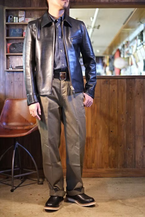 Y'2 LEATHER �磻�ġ��쥶����HVR-42�ۡ�HV HORSE SINGLE RIDERS��BLACK��ۢ�44XXL�䥷�󥰥�饤������ �쥶�����㥱�å� �ۡ����ϥ��� �ϳ� ������
