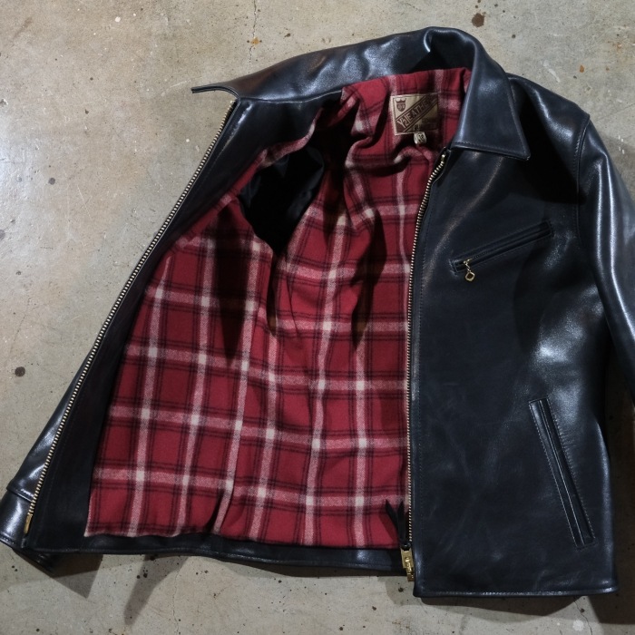 Y'2 LEATHER �磻�ġ��쥶����HVR-42�ۡ�HV HORSE SINGLE RIDERS��BLACK��ۢ�44XXL�䥷�󥰥�饤������ �쥶�����㥱�å� �ۡ����ϥ��� �ϳ� ������