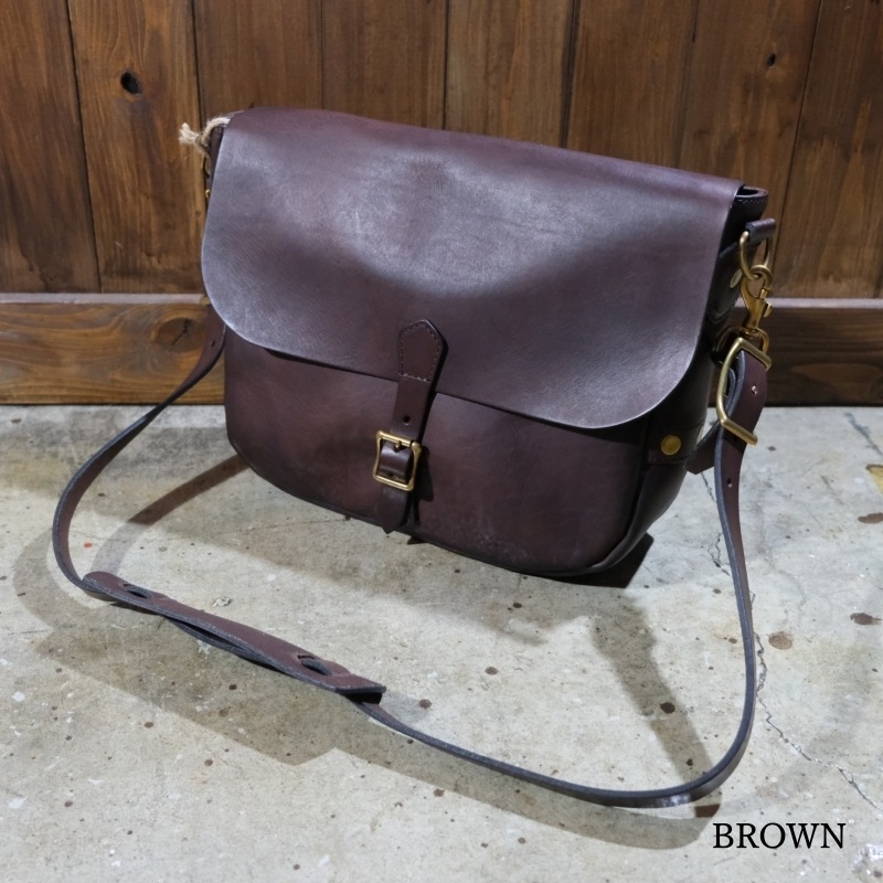 VASCO ����������VS-247L�ۡ�LEATHER POSTMAN SHOULDER BAG-REGULAR�ۢ�PLANE�� �ݥ��ȥޥ󥷥������Хå� ɱϩ������ ������