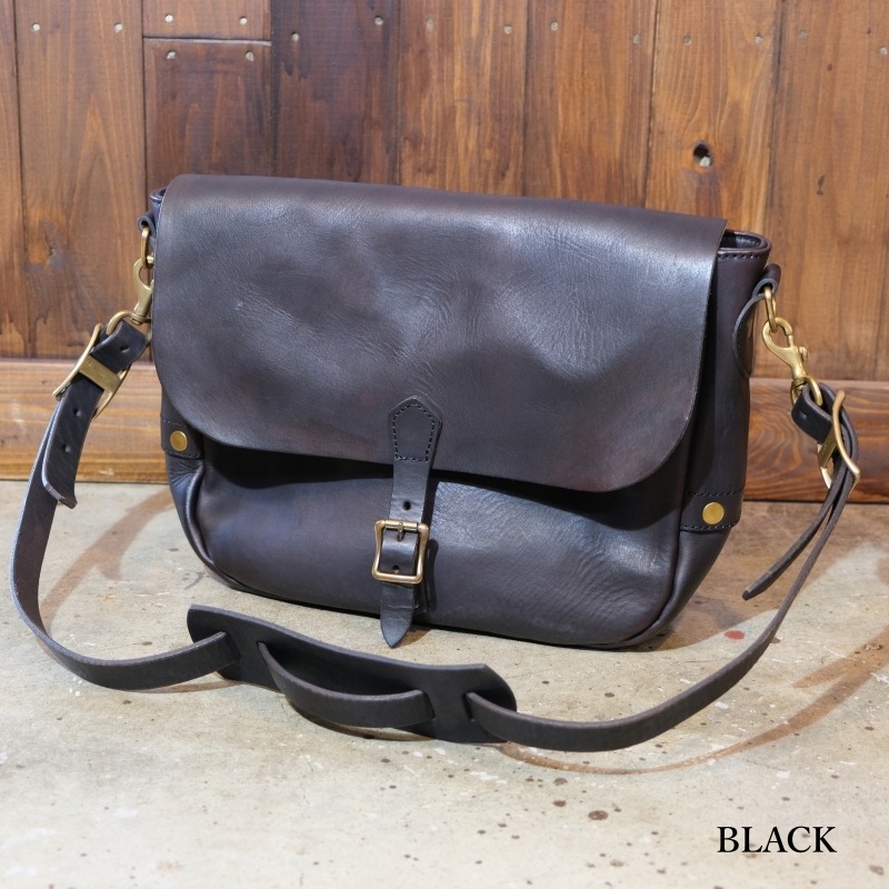 VASCO ����������VS-247L�ۡ�LEATHER POSTMAN SHOULDER BAG-REGULAR�ۢ�PLANE�� �ݥ��ȥޥ󥷥������Хå� ɱϩ������ ������