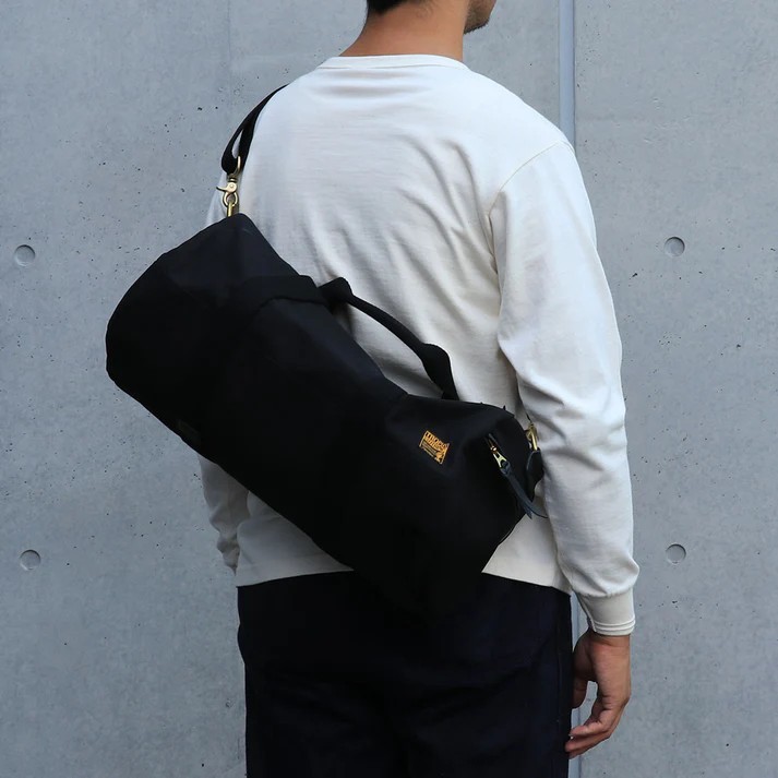 TROPHY CLOTHING �ȥ��ե������������󥰡�TR-B29M�ۡ�Road Trip Bag�ۢ�Medium������ɥȥ�åץХå� 8������ �쥶�� �ܥ��ȥ�Хå�