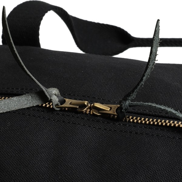 TROPHY CLOTHING �ȥ��ե������������󥰡�TR-B29M�ۡ�Road Trip Bag�ۢ�Medium������ɥȥ�åץХå� 8������ �쥶�� �ܥ��ȥ�Хå�