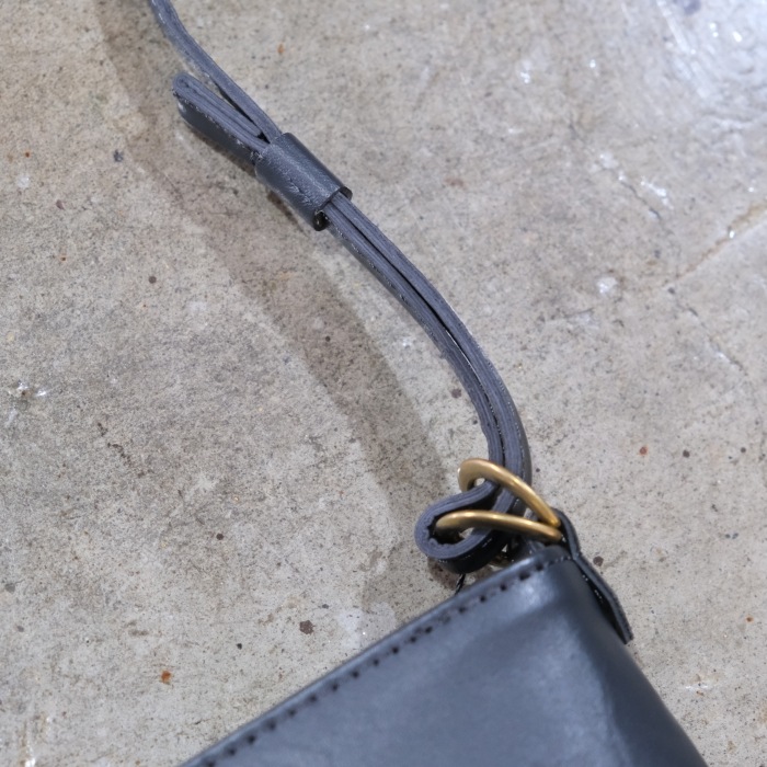 Y'2 LEATHER 磻ġ쥶BG-18ۡNATURAL SCAR HORSE SACOCHE BAG GRAYʥ륹ۡåХå ϳ 