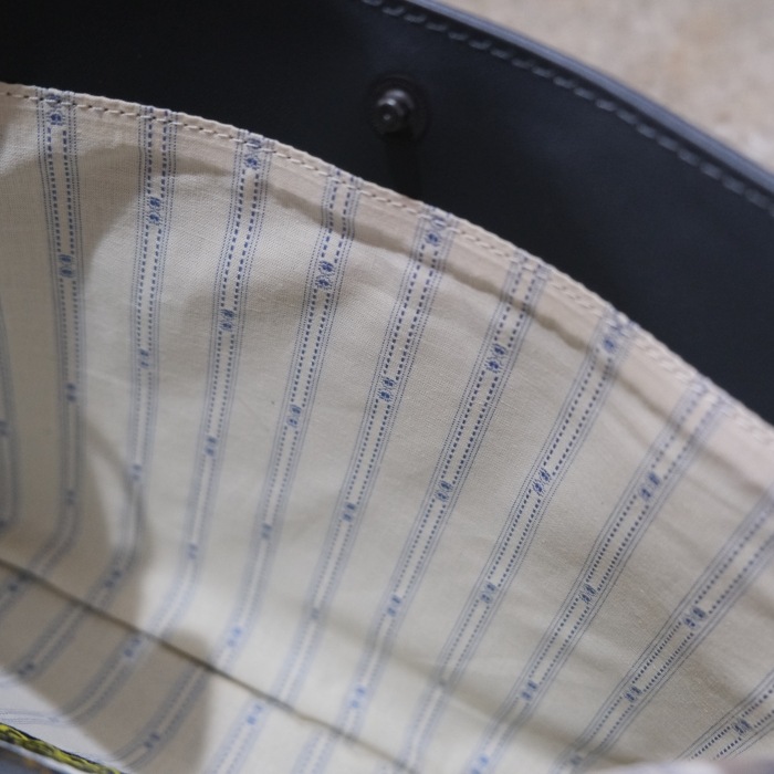 Y'2 LEATHER 磻ġ쥶BG-18ۡNATURAL SCAR HORSE SACOCHE BAG GRAYʥ륹ۡåХå ϳ 