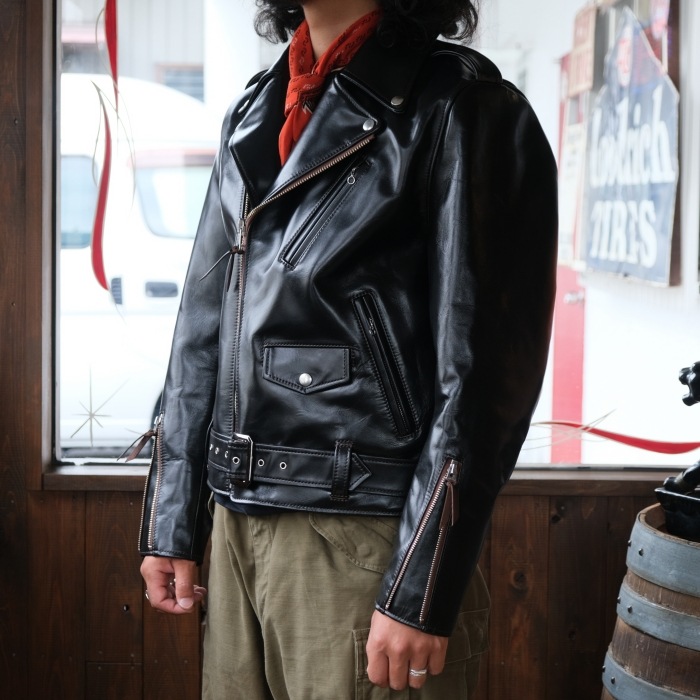 Y'2 LEATHER �磻�ġ��쥶����PR-58�ۡ�VINTAGE HORSE LIGHT DOUBLE BREASTED MORTORCYCLE JACKET�ۥӥ�ơ����ۡ����饤�ȥ��֥�饤������ �ϳ� ������