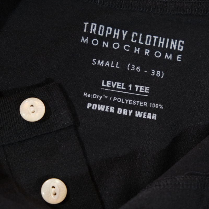 TROPHY CLOTHING ȥե󥰡TE-19ۡ"MONOCHROME" RD Henley TeeۥΥإ꡼T إ꡼ͥå  ⵡǽǺ MADE IN JAPAN