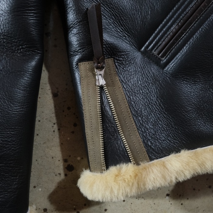 Y'2 LEATHER �磻�ġ��쥶����B-6�ۡ�COLOMER MOUTON Type B-6�ۥ����᡼��ࡼ�ȥ� B6 �ե饤�ȥ��㥱�å� �ӳ� �ϳ� ������