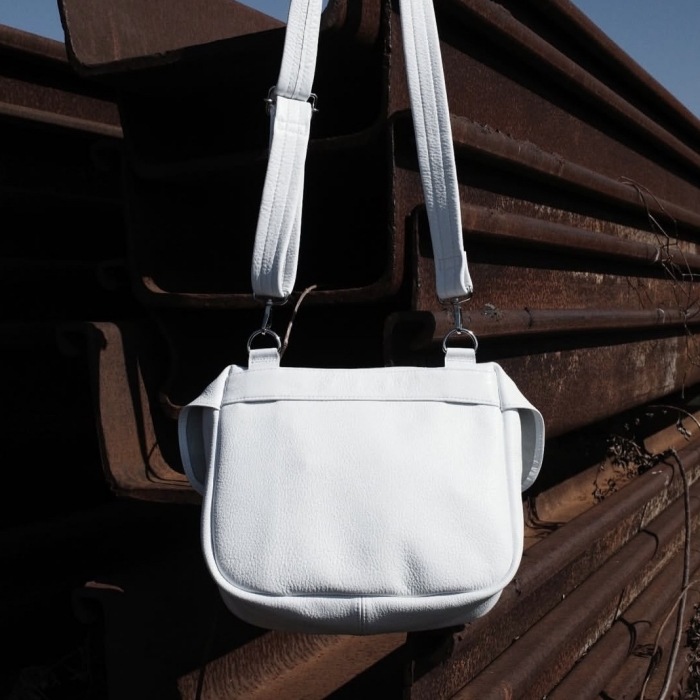 THE GOOD OVERALLS �����åɥ����С������륺��THE GOOD MUSSETTE LEATHER BAG�ۢ�White��ߥ奼�åȥХå� �쥶�� �ܥ̥�� ���� ���å����إ��å� ������