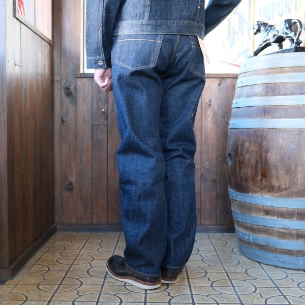 TROPHY CLOTHING �ȥ��ե������������󥰡�1605�ۡ�Standard Dirt Denim�ۥ���������� �����ȥǥ˥� �ǥ˥�ѥ�� ����ѥ�� ������