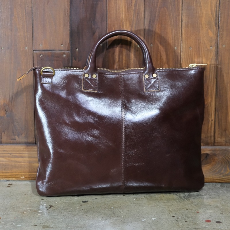 Y'2 LEATHER �磻�ġ��쥶�� ��BG-20�ۡ�HORSE HIDE HELMET BAG ��PULL UP HORSE�� �ۥۡ����ϥ��ɥإ��åȥХå� �ץ륢�åץۡ��� �ܳ� ������