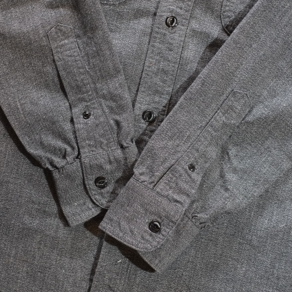 TROPHY CLOTHING(ȥե) <BR>TR23SS-401ۡDeluxe Covert L/S ShirtsۥǥåСȥ<BR>Ĺµ 30ǯ ƥ<BR>åȥ100% С