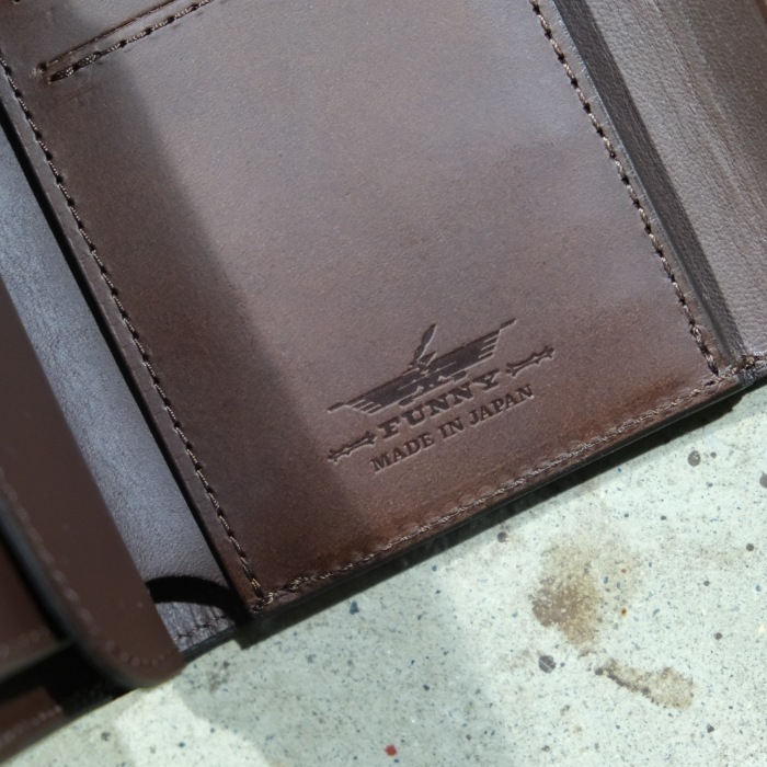 FUNNY �ե��ˡ���DOUBLE DOTS BILLFOLD with DROP HANDLE�ۢ�֥�ƥ��å���֥饤�ɥ�� ���֥�ɥåȥӥ�ե����� ����С� �����ϥ��� MADE IN JAPAN