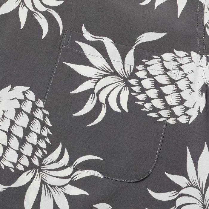 DUKE KAHANAMOKU �ǥ塼�����ϥʥ⥯��DK36201�ۡ�SPECIAL EDITION ��DUKE'S PINEAPPLE�� (SHORT SLEEVE) �� �ѥ��ʥåץ� �ϥ磻���� �����ϥ���� RAYON100%