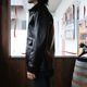 Y'2 LEATHER �磻�ġ��쥶����LSC-76-C�ۡ�ANILINE STEER ROUNDED HEM CAR COAT�ۢ�BLACK���44XXL�� ���˥�󥹥ƥ����������� �׸���1.5mm MADE IN JAPAN