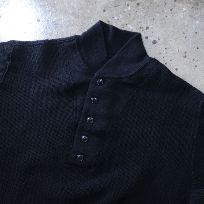 TROPHY CLOTHING �ȥ��ե������������� TR25AW-208��Army Button High Neck Knit�� �����ߡ��ܥ���ϥ��ͥå� �������� ������ �ߥ꥿�꡼ MADE IN JAPAN