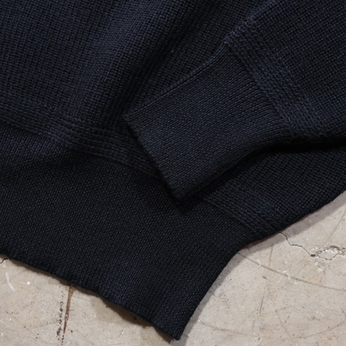 TROPHY CLOTHING �ȥ��ե������������� TR25AW-208��Army Button High Neck Knit�� �����ߡ��ܥ���ϥ��ͥå� �������� ������ �ߥ꥿�꡼ MADE IN JAPAN