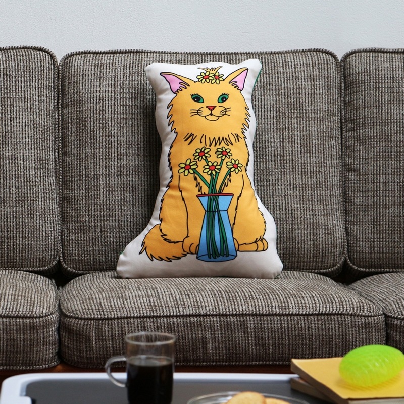 MIDORI KOMATSU Plays with DETAIL INC.THE ENJOY C&D CLUB CUSHIONۢLARGE䥯å ԥ   ޥե СǺ