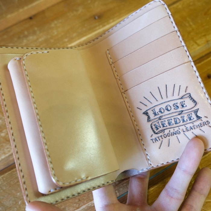 LOOSE NEEDLE Tattooing Leathers �롼���ˡ��ɥ륿�ȥ������󥰥쥶������BILLFOLD WALLET�ۥӥ�ե����ɥ���å� ���� ���ɥ�쥶��