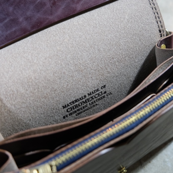 ART BROWN �����ȥ֥饦���VGC00075AB�ۡڥ����२������ ������åȥХå��ۢ�BURGUNDY�� ���� ��� ���� �������� ��13cm x ��20cm x ��3.5cm