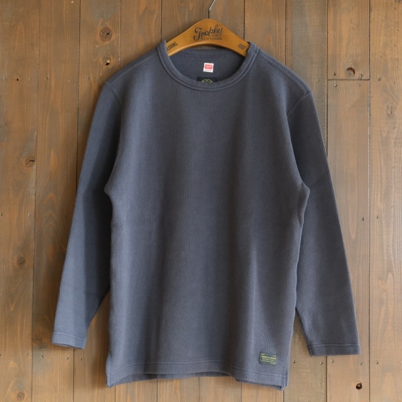 TROPHY CLOTHING �ȥ��ե������������� ��ϥ���������Naval L/S Tee�ۢ�Charcoal�� 30��ǯ��ǰ �ʥХ���󥰥��꡼�֣� ���åȥ�˥å� �������� ������