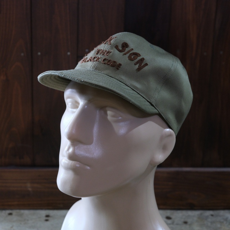 BLACK SIGN �֥�å��������BSSC-26902�ۡ�BLACK CODE Trucker Cap�ۥȥ�å�������å� ��������ɽ� �ե꡼������ �ǥ˥� �ĥ��� ������
