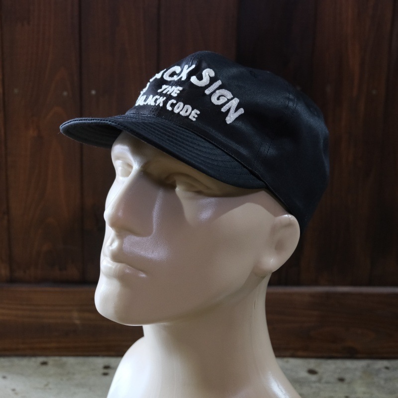 BLACK SIGN �֥�å��������BSSC-26902�ۡ�BLACK CODE Trucker Cap�ۥȥ�å�������å� ��������ɽ� �ե꡼������ �ǥ˥� �ĥ��� ������