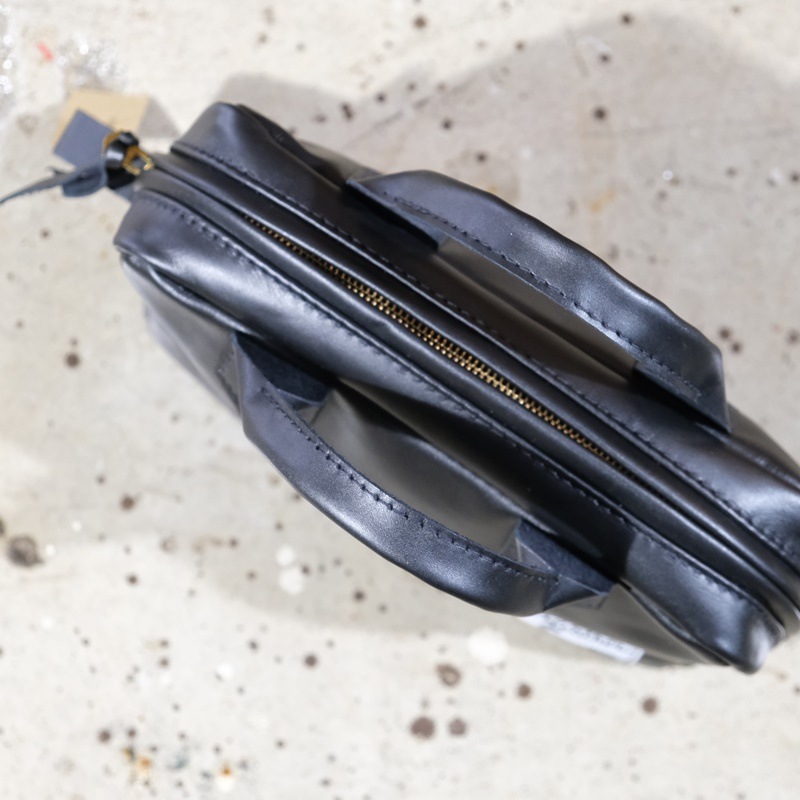 Langlitz Leathers ��󥰥�åĥ쥶���� ��Dick Bag w/Handle��ۥǥ��å��Хå� ���� �����ϥ��� BLACK���ƥå� MADE IN USA