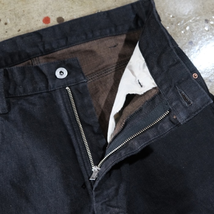 TROPHY CLOTHING x LAHAINA�ȥ��ե������������󥰡�Painter Blackie Denim�������֥�å����ڥ��󥿡��ѥ�� �֥�å��ǥ˥� 