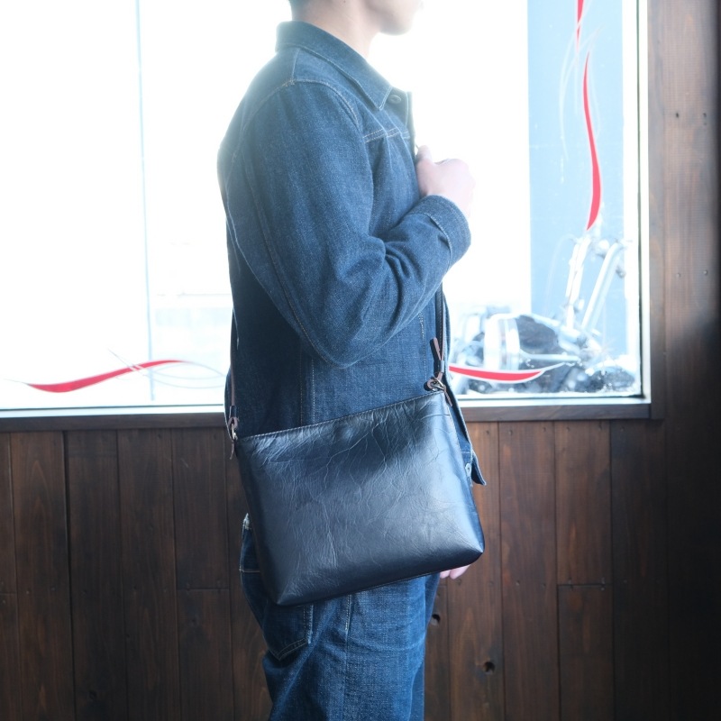 Y'2 LEATHER 磻ġ쥶BG-18ۡNATURAL SCAR HORSE SACOCHE BAG ʥ륹ۡåХå ϳ 