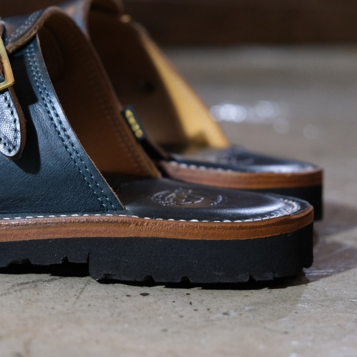 Argo��LAHAINA ���르����ϥ��ʡ�DOUBLE MONK STRAP SANDAL�ۢ�CHROMEXCEL�� ���֥��󥯥��ȥ�åץ������ ���� �����२������