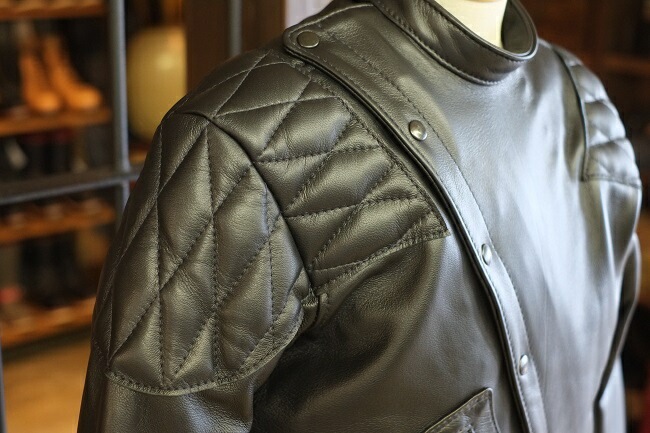 Langlitz Leathers(󥰥åĥ쥶)<BR>DEATH'S HEAD CASCADEۢPADDED MODELǥإåɥ㥹<BR>饤㥱åȢGOAT SKIN仳ӳ<BR>70ǯ꥿դ ⡼쥶